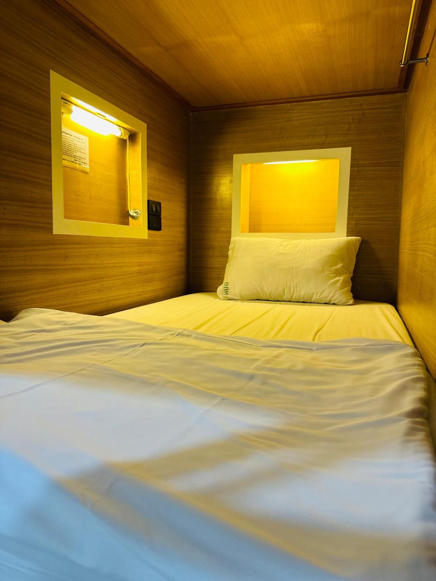 Hug Backpackers Hostel Csiangmaj Kültér fotó